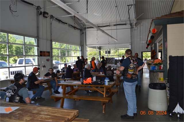  Go Back  2024 June 8 Chapter Meeting, & Little Egypt Ride!