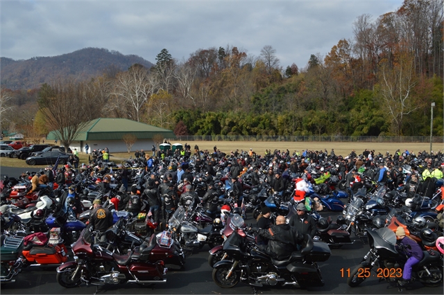 2023 Nov 25 Polk County Toy Run (19)