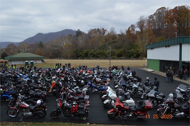 2023 Nov 25 Polk County Toy Run (33)