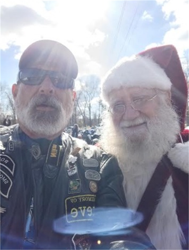 2023 Santa Selfies (24)