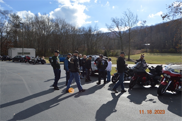 2023 Nov 18 Henderson County Toy Run