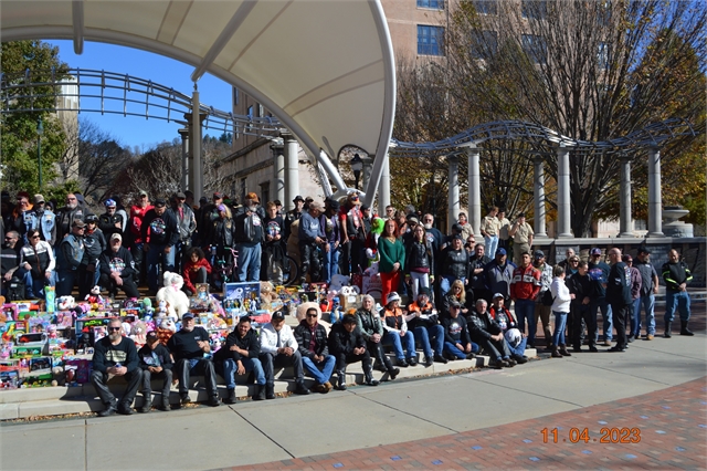 2023 Nov 4 Smoky Mountain Toy Run (37)