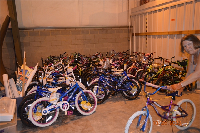 2023 Oct 28 Toy Run Bike Build (8)