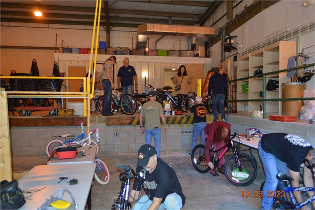 2023 Oct 28 Toy Run Bike Build (11)