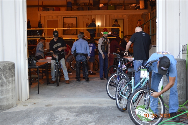 2023 Oct 28 Toy Run Bike Build (17)