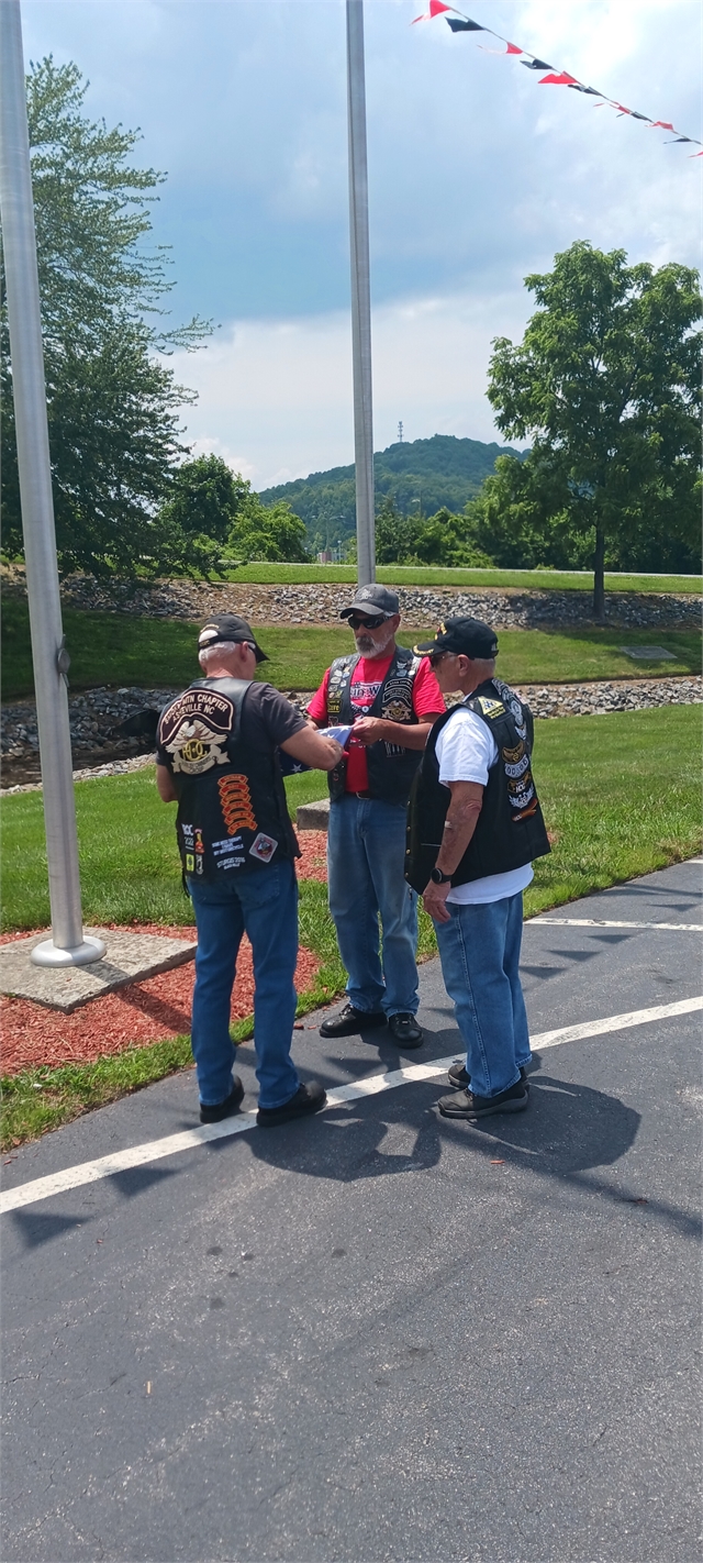 2023 July 02 Patriot Tour - Pass the Flag