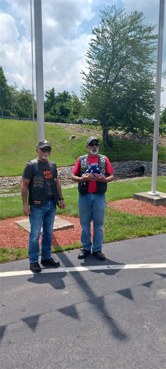 2023 July 02 Patriot Tour - Pass the Flag