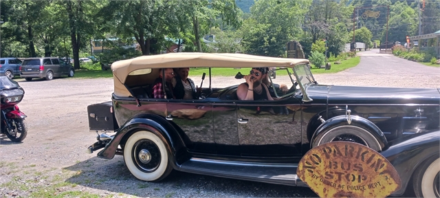 2023 July 21 UK HOG Couple Wedding Ride