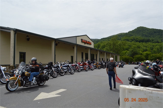 2025 May 24 H-D® of Asheville Memorial Day Event w/ SMHOG® (6)