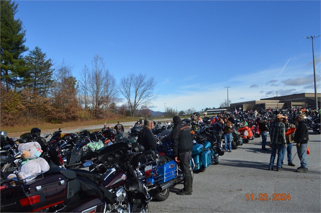 2024 Nov 23 24th Annual Henderson County Toy Run