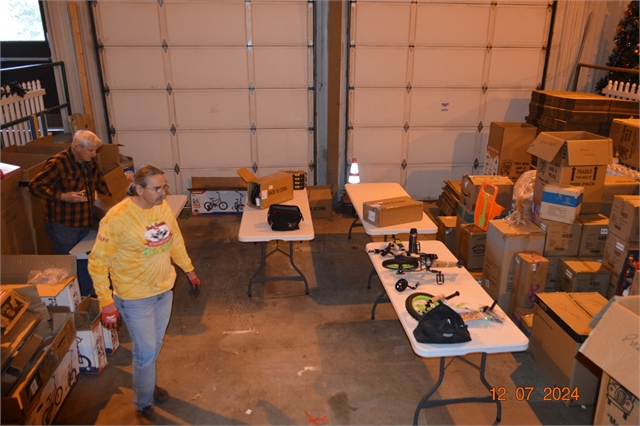 2024 Dec 7 SMHOG Bike Build for Eblen Charities