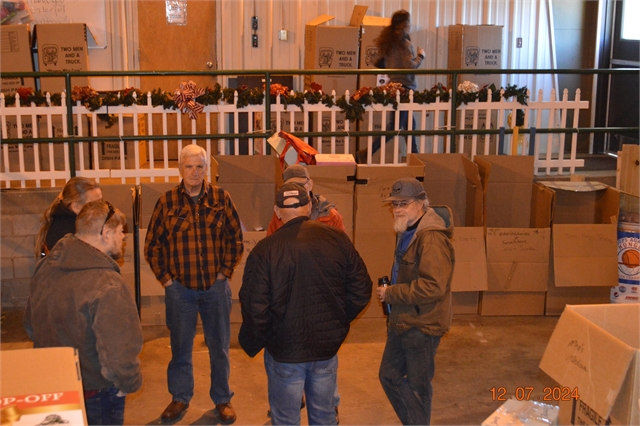 2024 Dec 7 SMHOG Bike Build for Eblen Charities