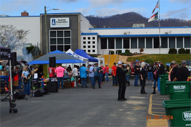 2024 Nov 2 44th Annual Smoky Mountain Toy Run (15)