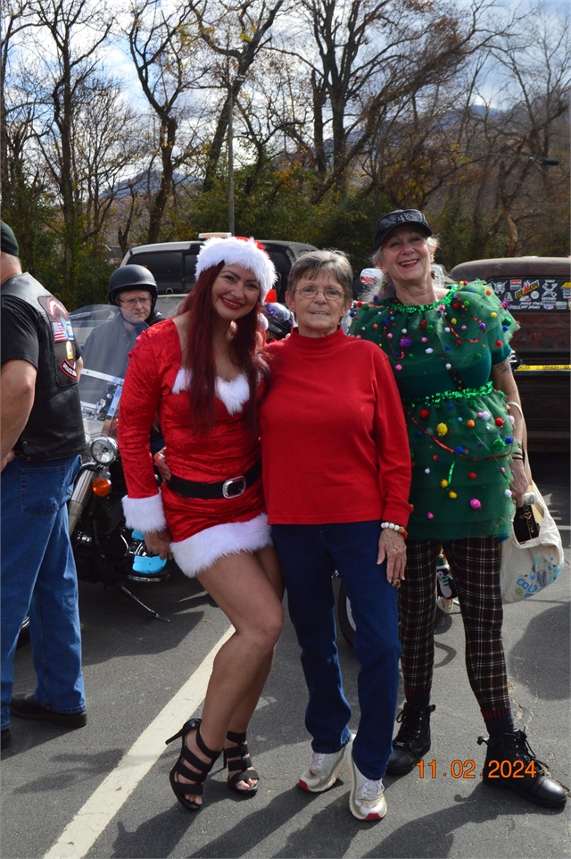 2024 Nov 2 44th Annual Smoky Mountain Toy Run (86)