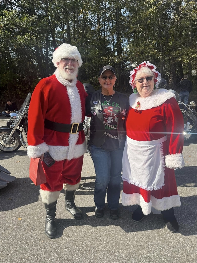 2024 Santa Selfies (13)