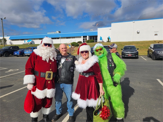 2024 Santa Selfies (17)