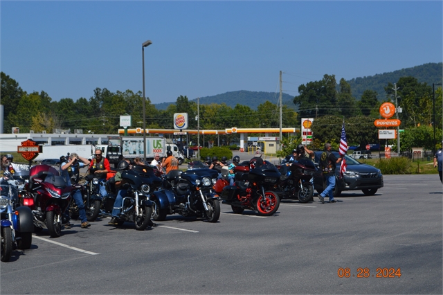 2024 Aug 28 - Nation of Patriots Tour Arrived at H-D Asheville from Johnson City,Tenn (22)